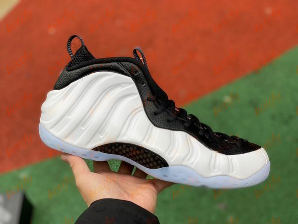 men high-performance running shoes basketball sneakers, cushioned support, iridescent design, stellar-inspired, silver white olive, outdoor
men high-performance running shoes basketball sneakers, cushioned support, iridescent design, stellar-inspired, silver white olive, outdoor