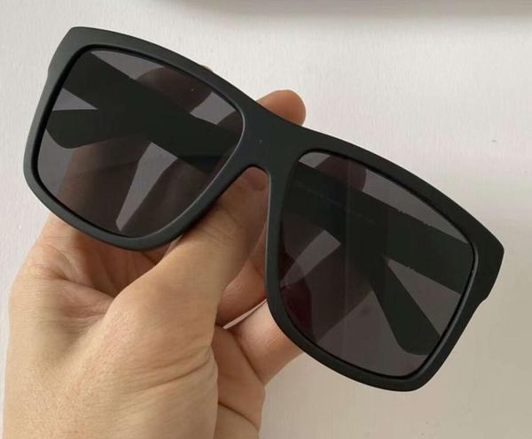 cool men matte black sunglasses 1124s sonnenbrille shades glasses fashion sunglasses for men gafas de sol new with box9751445, White;black
cool men matte black sunglasses 1124s sonnenbrille shades glasses fashion sunglasses for men gafas de sol new with box9751445, White;black