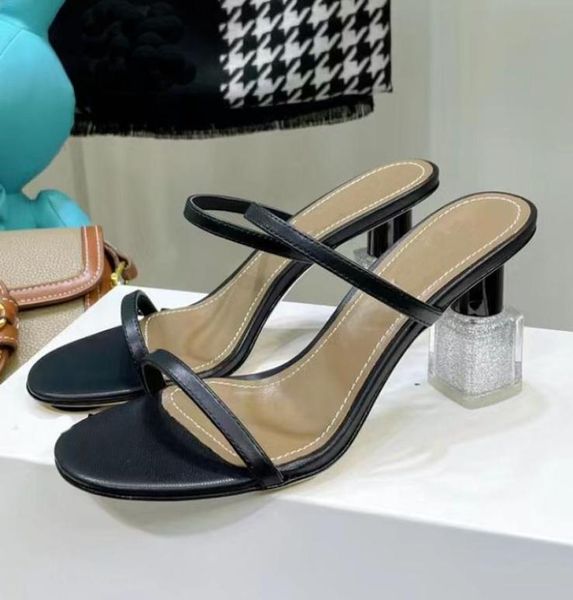 women039s slippers stiletto heel sandals pay homage to patent leather mules fashion high heels luxury designer size1814350, Black
women039s slippers stiletto heel sandals pay homage to patent leather mules fashion high heels luxury designer size1814350, Black
