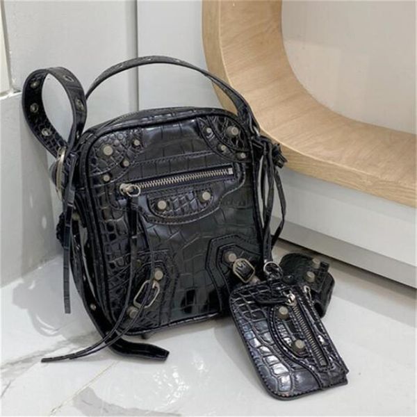 designer bags le cagole men women bags handbag shoulder fashion rivet motorcycle genuine leather purse cross bag216b
designer bags le cagole men women bags handbag shoulder fashion rivet motorcycle genuine leather purse cross bag216b