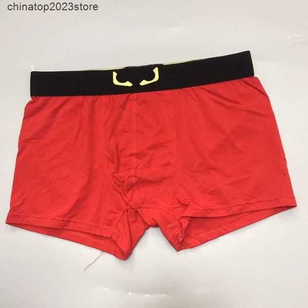 underpants mens boxers designer classic casual shorts underwear breathable paris fashion briefs with box short pants 2023 3in3o, Black;white
underpants mens boxers designer classic casual shorts underwear breathable paris fashion briefs with box short pants 2023 3in3o, Black;white