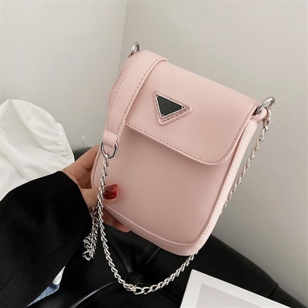 triangle locksquare mini crossbody bag 2021 summer new quality pu leather women's designer handbag chainl strap shoulder bags211c, Red;black
triangle locksquare mini crossbody bag 2021 summer new quality pu leather women's designer handbag chainl strap shoulder bags211c, Red;black