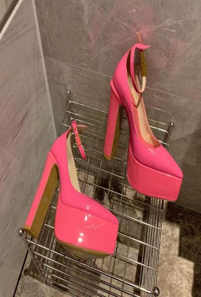 high qualit pink patent leather platform pumps shoes strap pointed toe nude shoes highheeled sandals 15cm luxury designers dress 9384176, Black
high qualit pink patent leather platform pumps shoes strap pointed toe nude shoes highheeled sandals 15cm luxury designers dress 9384176, Black