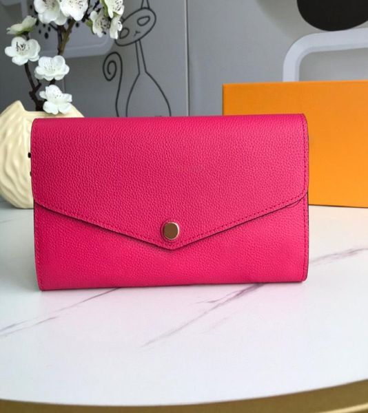 2021 fashion flowers designer wallets luxurys men women leather bags classic letters key coin purse original box plai1099897, Red;black
2021 fashion flowers designer wallets luxurys men women leather bags classic letters key coin purse original box plai1099897, Red;black