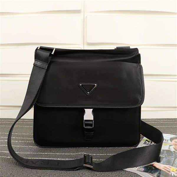 p 0269nylon material feels good in the hand postman bags clutch shoulder bag fashion women or men2189
p 0269nylon material feels good in the hand postman bags clutch shoulder bag fashion women or men2189