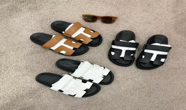 2022 designer chypre slippers beach classic flat sandals luxury summer lady leather flip flops men women slides4482185, Black
2022 designer chypre slippers beach classic flat sandals luxury summer lady leather flip flops men women slides4482185, Black