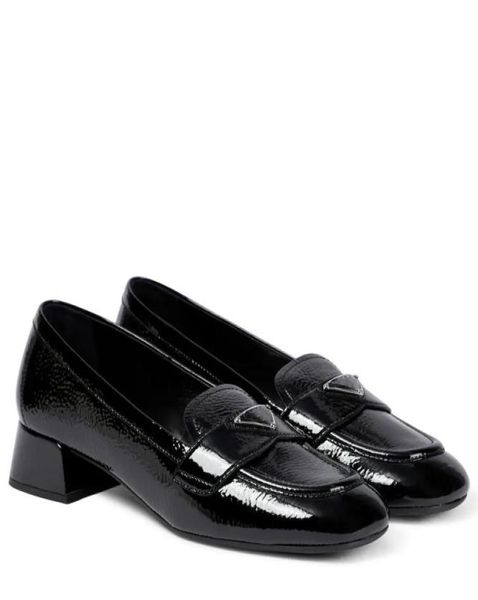 designer loafers women dress shoes luxury metal triangle logo patent leather loafer 35mm block heel square toes eu3541 with box7486162, Black
designer loafers women dress shoes luxury metal triangle logo patent leather loafer 35mm block heel square toes eu3541 with box7486162, Black