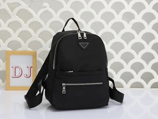 2023 designer backpacks luxury women men school bags classic shoulder bag for back pack five colors handbag bagpacks 32cm
2023 designer backpacks luxury women men school bags classic shoulder bag for back pack five colors handbag bagpacks 32cm