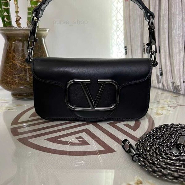 and designer evening spring bag classy valentinoes metal summer new loco handheld chain fashion big v-button small square women's shoul
and designer evening spring bag classy valentinoes metal summer new loco handheld chain fashion big v-button small square women's shoul