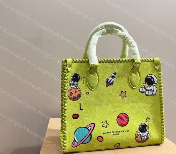 designer bag women tote bags woven cartoon pattern crossbody shopping beach fashion fashion large totes shoulders cowhide handbags
designer bag women tote bags woven cartoon pattern crossbody shopping beach fashion fashion large totes shoulders cowhide handbags