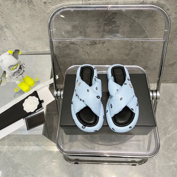 designer slipper luxury slides brand sandals woman slide men slippers flat bottom flip flop design sneakers leather sandal by 1978 w267 03, Black
designer slipper luxury slides brand sandals woman slide men slippers flat bottom flip flop design sneakers leather sandal by 1978 w267 03, Black