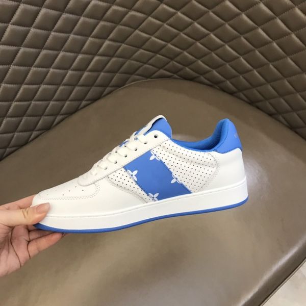 classic casual shoes for men with boots, made of cowhide on the layer, purely handmade, with details determining the quality, Black
classic casual shoes for men with boots, made of cowhide on the layer, purely handmade, with details determining the quality, Black
