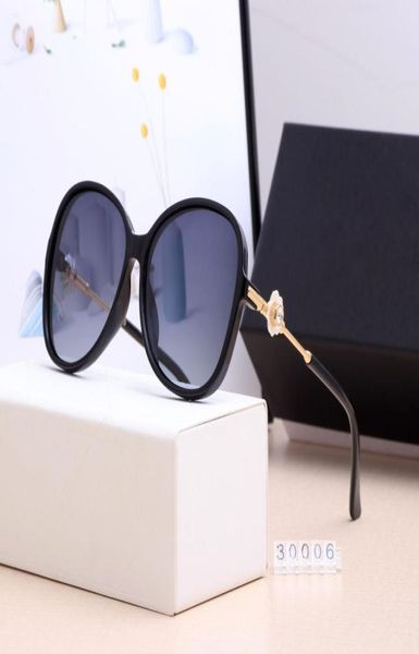 fashion luxury designer oversized square stylish women sunglasses rhinestone uv proof clear lenses solid frame with case box clean6964160, White;black
fashion luxury designer oversized square stylish women sunglasses rhinestone uv proof clear lenses solid frame with case box clean6964160, White;black