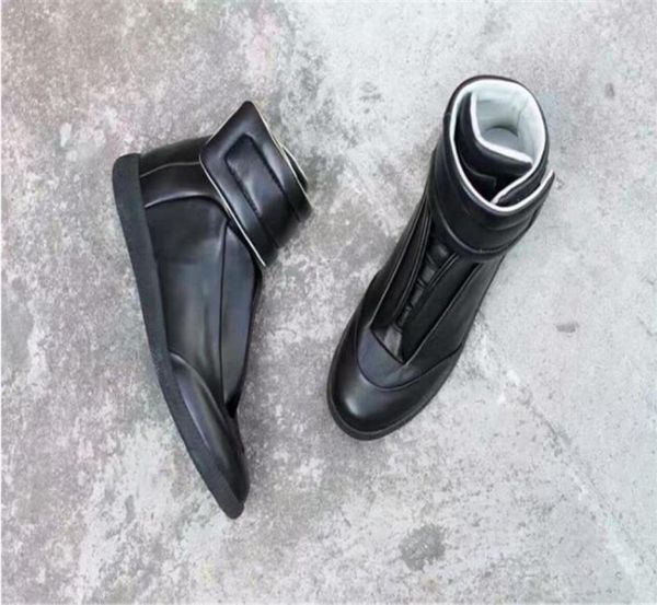 2022designer new man sneaker box high luxury brand with casual shoes sport trainer mmm for men outdoor mens 3846 flats jsjg2544102, Black
2022designer new man sneaker box high luxury brand with casual shoes sport trainer mmm for men outdoor mens 3846 flats jsjg2544102, Black