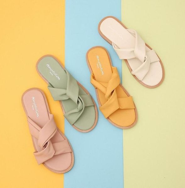 2022 womens sandals flat heel slides slippers casual shoes green pink nude black red sports sneakers9479899
2022 womens sandals flat heel slides slippers casual shoes green pink nude black red sports sneakers9479899