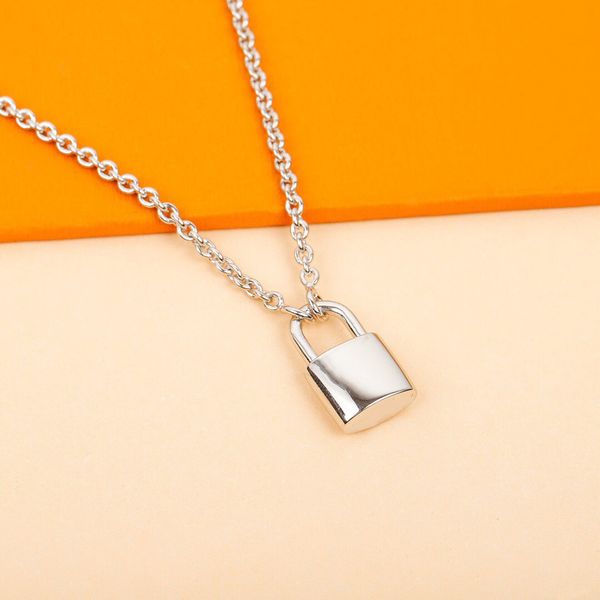 designer jewellery classic luxury lock pendant necklaces women 925 sliver letter necklace luxury design jewelry colorfast hypoallergenic nam, Silver
designer jewellery classic luxury lock pendant necklaces women 925 sliver letter necklace luxury design jewelry colorfast hypoallergenic nam, Silver