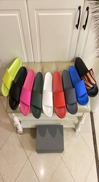 paris fashion mens womens designer bone slipper sandal shoes summer rubber sandals beach slide fashions scuffs slipper7643304, Black
paris fashion mens womens designer bone slipper sandal shoes summer rubber sandals beach slide fashions scuffs slipper7643304, Black
