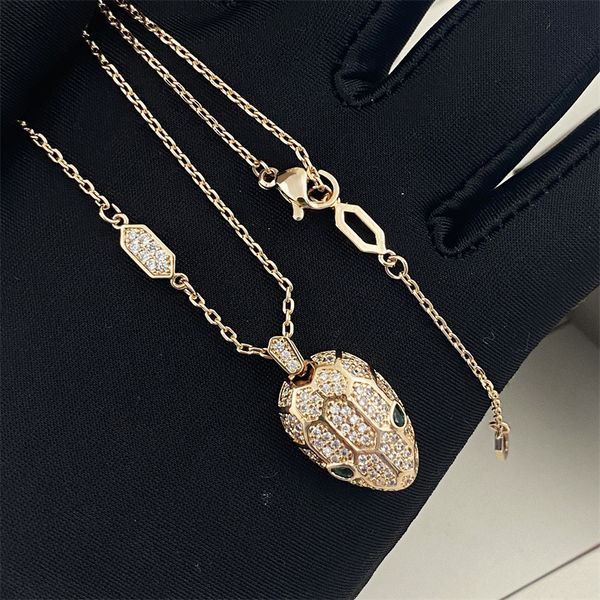 vintage designer snake head necklace luxury earrings set shape original fashion classic bracelet women's jewelry gift, Silver
vintage designer snake head necklace luxury earrings set shape original fashion classic bracelet women's jewelry gift, Silver