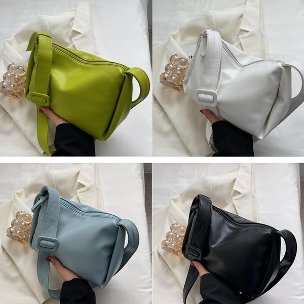 2023 women inclined shoulder bags fashion casual womens bag small handbag totes high-capacity pu leather large volume wholesale girl mobile
2023 women inclined shoulder bags fashion casual womens bag small handbag totes high-capacity pu leather large volume wholesale girl mobile