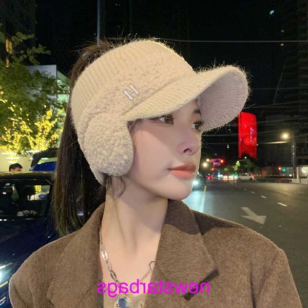 original edition designer herms hat for sale women's winter riding knitted ear protection duck tongue fashion versatile plus plush warm, Blue;gray
original edition designer herms hat for sale women's winter riding knitted ear protection duck tongue fashion versatile plus plush warm, Blue;gray