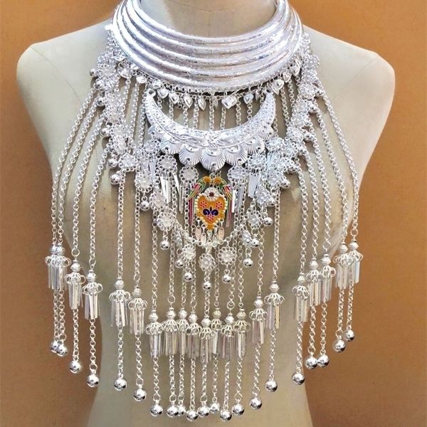 chokers miao nationality collar five layer collar hanging flower collar hmong necklace 230419, Golden;silver
chokers miao nationality collar five layer collar hanging flower collar hmong necklace 230419, Golden;silver