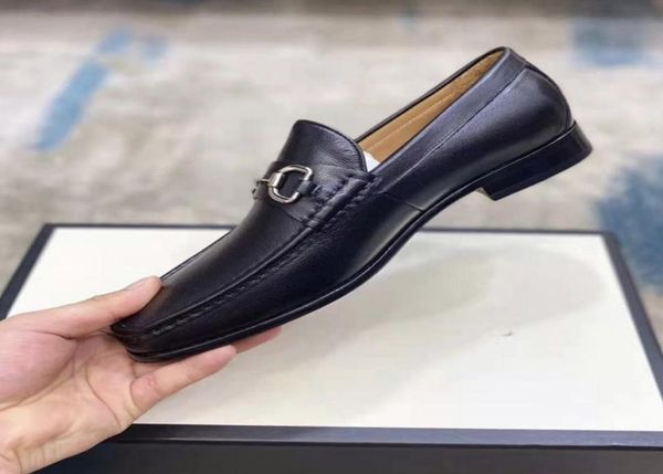 luxury name design shoes mens loafers men039s dress shoes horsebit metal buckle letter printed suede velvet wedding shoe fashio7407885, Black
luxury name design shoes mens loafers men039s dress shoes horsebit metal buckle letter printed suede velvet wedding shoe fashio7407885, Black