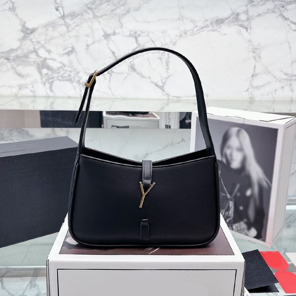 wholesale leather underarm bags hobo for women shoulder bag womens chest pack lady tote chains handbags presbyopic purse messenger bag handb
wholesale leather underarm bags hobo for women shoulder bag womens chest pack lady tote chains handbags presbyopic purse messenger bag handb