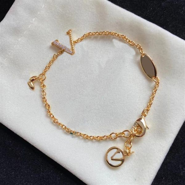 2022 designer dold bangle love bracelets fashion jewelry luxurys designers letter pendant flower bracelet for women wedding 221104249e, Black
2022 designer dold bangle love bracelets fashion jewelry luxurys designers letter pendant flower bracelet for women wedding 221104249e, Black