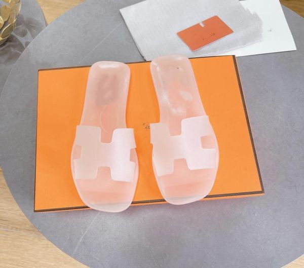 2022 designer woman slippers men slipper gear bottoms flip flops women luxury sandals fashion causal shoes size 3545 with box 0312397449, Black
2022 designer woman slippers men slipper gear bottoms flip flops women luxury sandals fashion causal shoes size 3545 with box 0312397449, Black