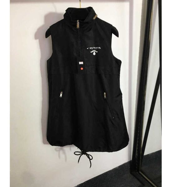 23ss summer dresses women dress womens designer clothing zip pocket hem drawstring sleeveless hooded vest dress womens clothing a1, Black;gray
23ss summer dresses women dress womens designer clothing zip pocket hem drawstring sleeveless hooded vest dress womens clothing a1, Black;gray