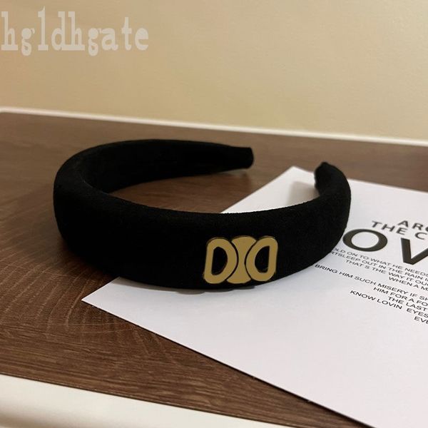 colorful designer hairband flock metal letter headband facial black versatile outside makeup fashionable aesthetic womens hair band leather, Silver
colorful designer hairband flock metal letter headband facial black versatile outside makeup fashionable aesthetic womens hair band leather, Silver