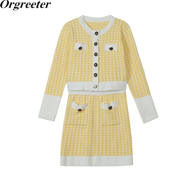 dress fall fashion yellow plaid sweater two piece set women singlebreasted knitting crdigan crop mini skirt 2 piece knitwear sets, White
dress fall fashion yellow plaid sweater two piece set women singlebreasted knitting crdigan crop mini skirt 2 piece knitwear sets, White