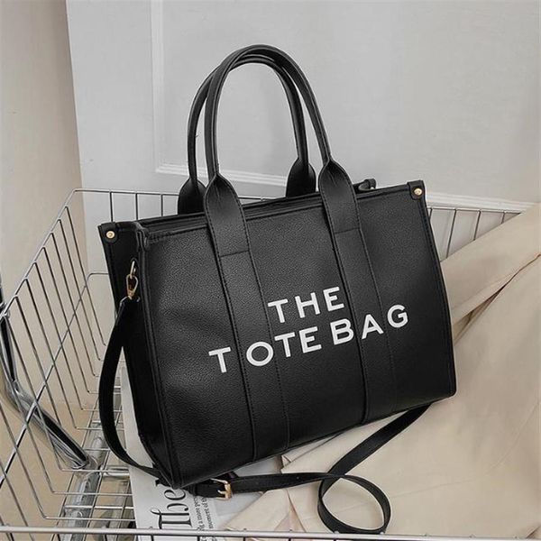 marc designer bag tote women casual large capacity handbag fashion beach pu leather crossbody bags luxury brand shoulder bag walle277y, Black;red
marc designer bag tote women casual large capacity handbag fashion beach pu leather crossbody bags luxury brand shoulder bag walle277y, Black;red