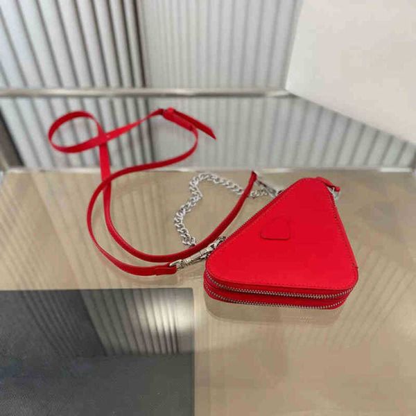 designer wallet women 2 in 1 coin purse leather triangle-shape chain crossbody bags luxury coins purse lady purse 220819, Red;black
designer wallet women 2 in 1 coin purse leather triangle-shape chain crossbody bags luxury coins purse lady purse 220819, Red;black