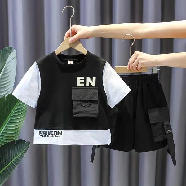 clothing sets kids boys' summer suit 2023 thin short sleeve fashionable casual sports two piece set fashion outfits 230420, White
clothing sets kids boys' summer suit 2023 thin short sleeve fashionable casual sports two piece set fashion outfits 230420, White