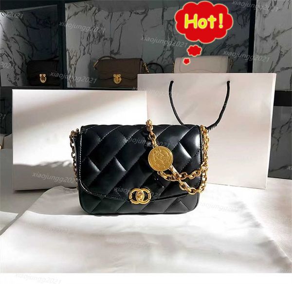 women's handbag sheepskin handbag fashion badge gold chain flip wallet cross designer handbags luxury waist wallet
women's handbag sheepskin handbag fashion badge gold chain flip wallet cross designer handbags luxury waist wallet