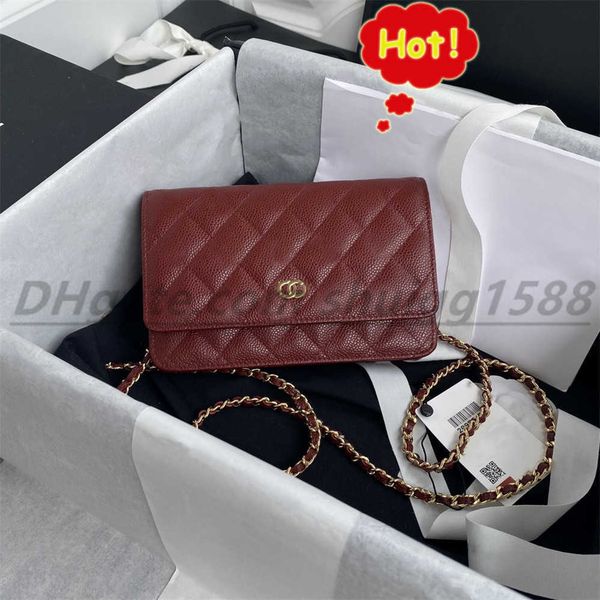 famous brand bags shoulder strap handbag plaid purse double letter solid buckle sheepskin caviar pattern women's luxury evening bags
famous brand bags shoulder strap handbag plaid purse double letter solid buckle sheepskin caviar pattern women's luxury evening bags