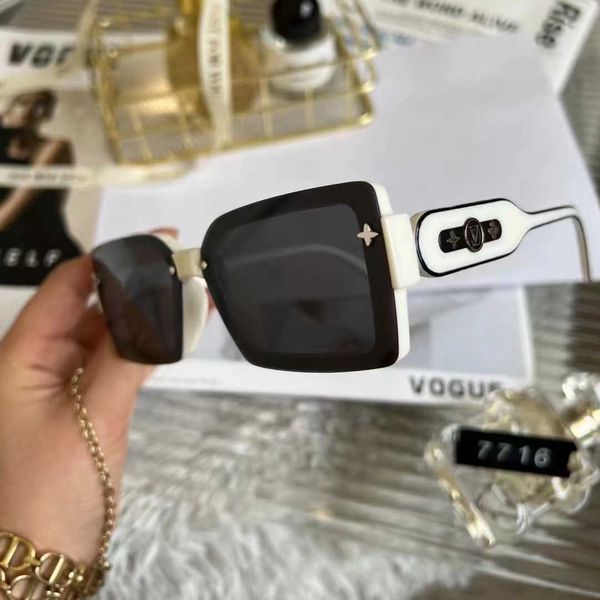small frame square new 2023 for women polarized light couples outdoor driving sunglasses trend, White;black
small frame square new 2023 for women polarized light couples outdoor driving sunglasses trend, White;black