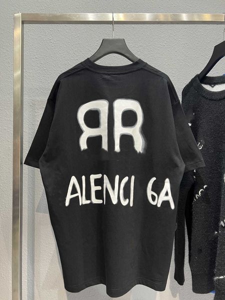 high edition 2022 summer new luxury fashion b home back glow graffiti letter men's and women's short sleeve t-shirt underlay, White;black
high edition 2022 summer new luxury fashion b home back glow graffiti letter men's and women's short sleeve t-shirt underlay, White;black