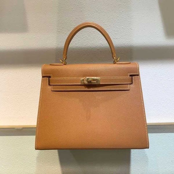 beach vkelly v ladies designer 2023 bags for crossbody bags woman handbag women the tote bag new mini net red the texture cowhide gznb
beach vkelly v ladies designer 2023 bags for crossbody bags woman handbag women the tote bag new mini net red the texture cowhide gznb
