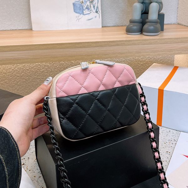 23p womens two-tone camera box bags panda pink black color cosmetic case full black metal hardware matelasse chain crossbody shoulder handba
23p womens two-tone camera box bags panda pink black color cosmetic case full black metal hardware matelasse chain crossbody shoulder handba
