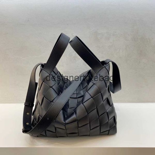 fashion woven bag handle shoulder single arco tote cabat large-capacity bags vegetable basket handbag summer lady hobo casual botega v cross
fashion woven bag handle shoulder single arco tote cabat large-capacity bags vegetable basket handbag summer lady hobo casual botega v cross
