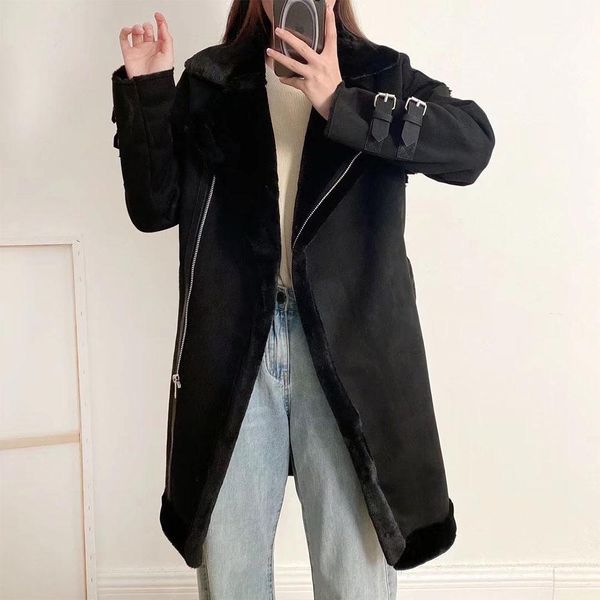 fur 2022 autumn and winter new women's fashion temperament lapel diagonal zipper allmatch twocolor fur coat, Black
fur 2022 autumn and winter new women's fashion temperament lapel diagonal zipper allmatch twocolor fur coat, Black