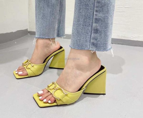 sandals women 2021 new design squaretoe women039s slippers patent leather metal buckle thick heel sandals and slippers sandali8382086, Black
sandals women 2021 new design squaretoe women039s slippers patent leather metal buckle thick heel sandals and slippers sandali8382086, Black