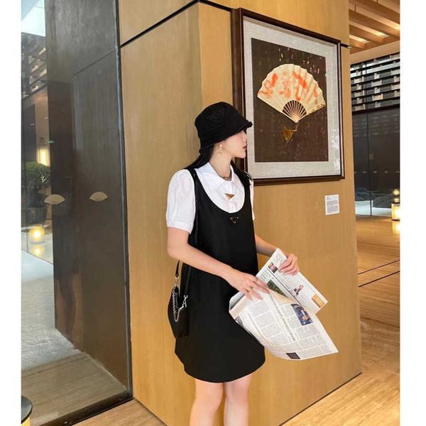 23ss women dress womens designer clothing summer dresses lapel shirt fake two short sleeve dresses womens clothing a1, Black;gray
23ss women dress womens designer clothing summer dresses lapel shirt fake two short sleeve dresses womens clothing a1, Black;gray