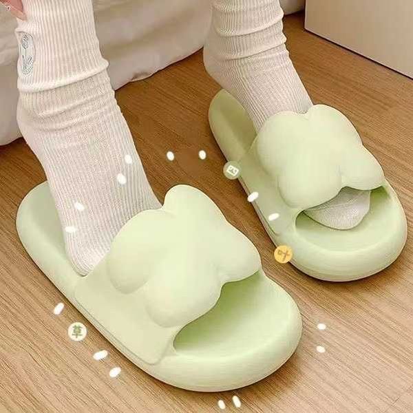 step on shit feeling new style outwear fashion summer indoor super soft thick sole home anti slip four leaf grass cool slippers, Black
step on shit feeling new style outwear fashion summer indoor super soft thick sole home anti slip four leaf grass cool slippers, Black