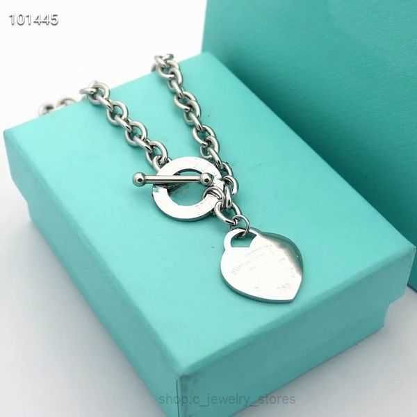 pendant necklaces heart shaped necklace with designer bracelet sets luxury women's fashion suit brand jewelry 3-color packaging box soc, Silver
pendant necklaces heart shaped necklace with designer bracelet sets luxury women's fashion suit brand jewelry 3-color packaging box soc, Silver