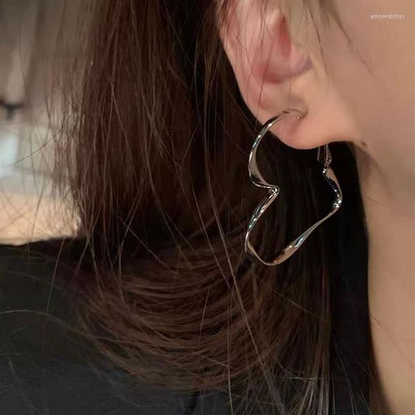 hoop earrings gsold chic design ed hollow love heart simple temperament statement ear buckle for women fashion jewelry272v, Golden;silver
hoop earrings gsold chic design ed hollow love heart simple temperament statement ear buckle for women fashion jewelry272v, Golden;silver