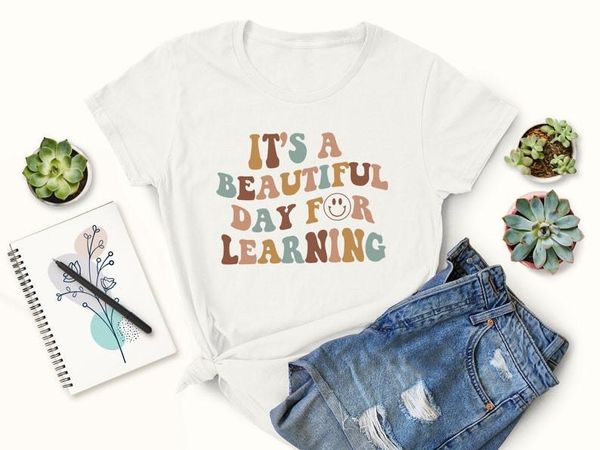 t-shirt teacher smiley face shirt funny teacher shirts retro teacher tee 100% cotton korean o neck casual short sleeve tshirt, White
t-shirt teacher smiley face shirt funny teacher shirts retro teacher tee 100% cotton korean o neck casual short sleeve tshirt, White