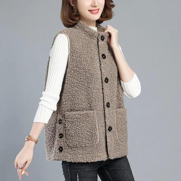 vests lambswool vest coat women clothing 2022 autumn winter female casual gilet jacket singlebreasted pocket solid waistcoat femme, Black;white
vests lambswool vest coat women clothing 2022 autumn winter female casual gilet jacket singlebreasted pocket solid waistcoat femme, Black;white